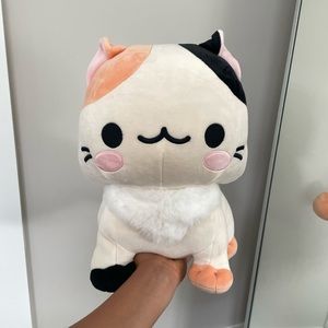 Smoko Large Mochi Calico Cat Plush
